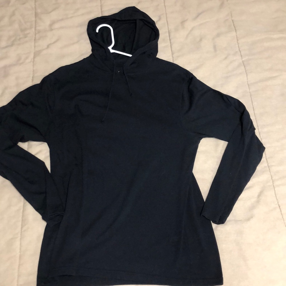 L long sleeve black T-shirt w/ hood
